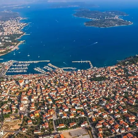 Apartment In With Balcony, Air Conditioning, Wifi 4323-3 Vodice