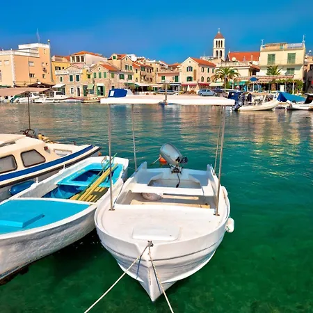 Apartman In With Balcony, Air Conditioning, Wifi 4323-3