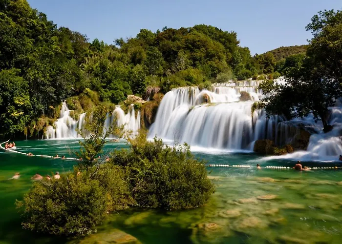 Апартаменты In With Balcony, Air Conditioning, Wifi 4323-3 Водице